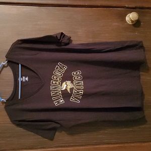 Womens NFL Team Apparel MN Vikings tshirt